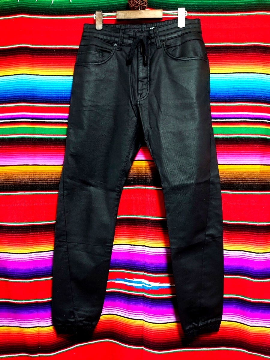 H&M エイチアンドエム 特殊コーティング加工 イージー ジョガーパンツ 未使用 サイズW32 L32 ブラック 前ファスナー仕様拍卖