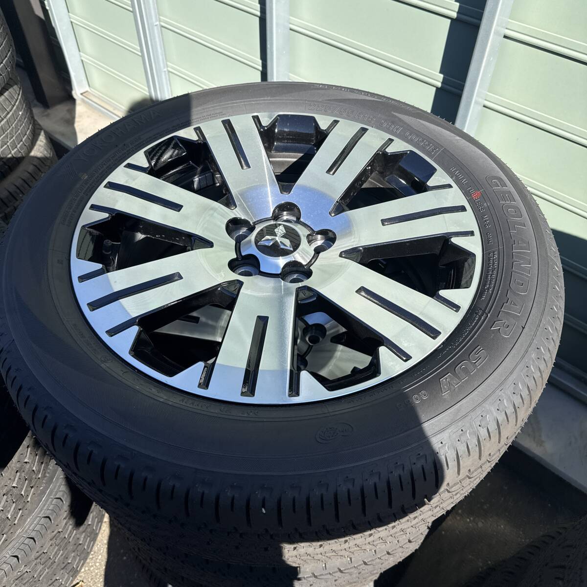 デリカD:5 新車外し 2025年製造 タイヤアルミセット拍卖