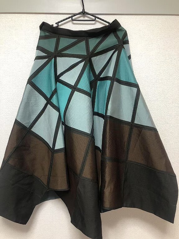 ■■■【新品未使用】ISSEY MIYAKE イッセイミヤケスカート2■■■拍卖