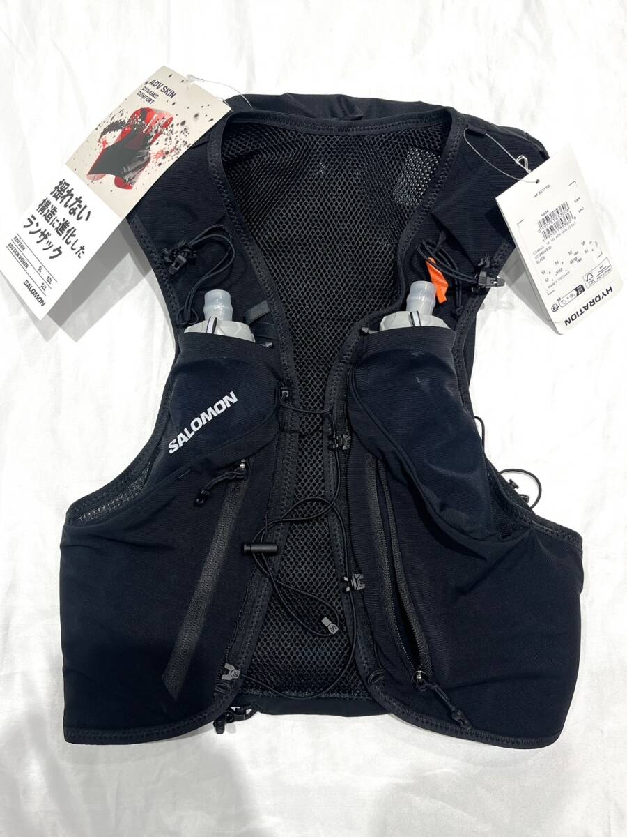 SP194【未使用品◎】サロモン ランニング バックパック ADV SKIN 12 スキン ハイドレーション ベスト ブラック フラスク付き サイズM 黒 服拍卖