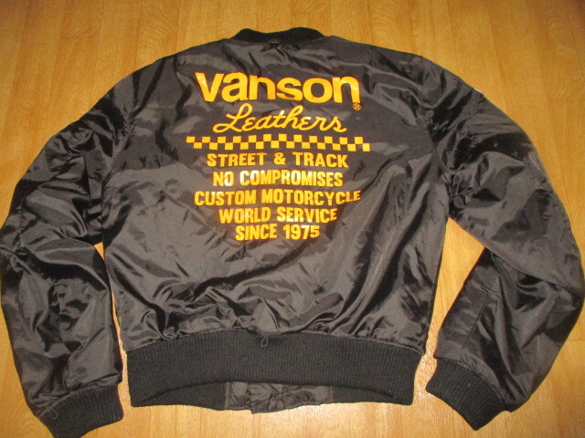 訳アリ・バンソンレーシング MA-1タイプ デカロゴ サイズL ウィンターインナー 別売中綿入りジャケット 極美中古拍卖