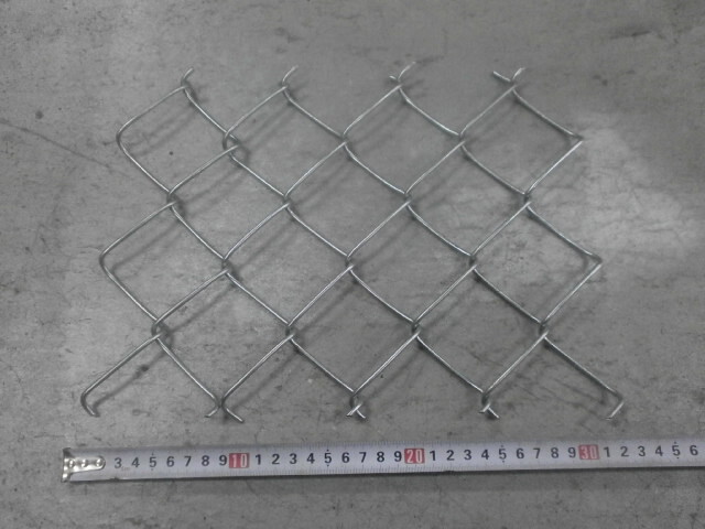 現品特価(ハー⑤)3種メッキ アメリカンフェンス 網目3.2ミリ× 56ミリ目 菱形金網 拍卖