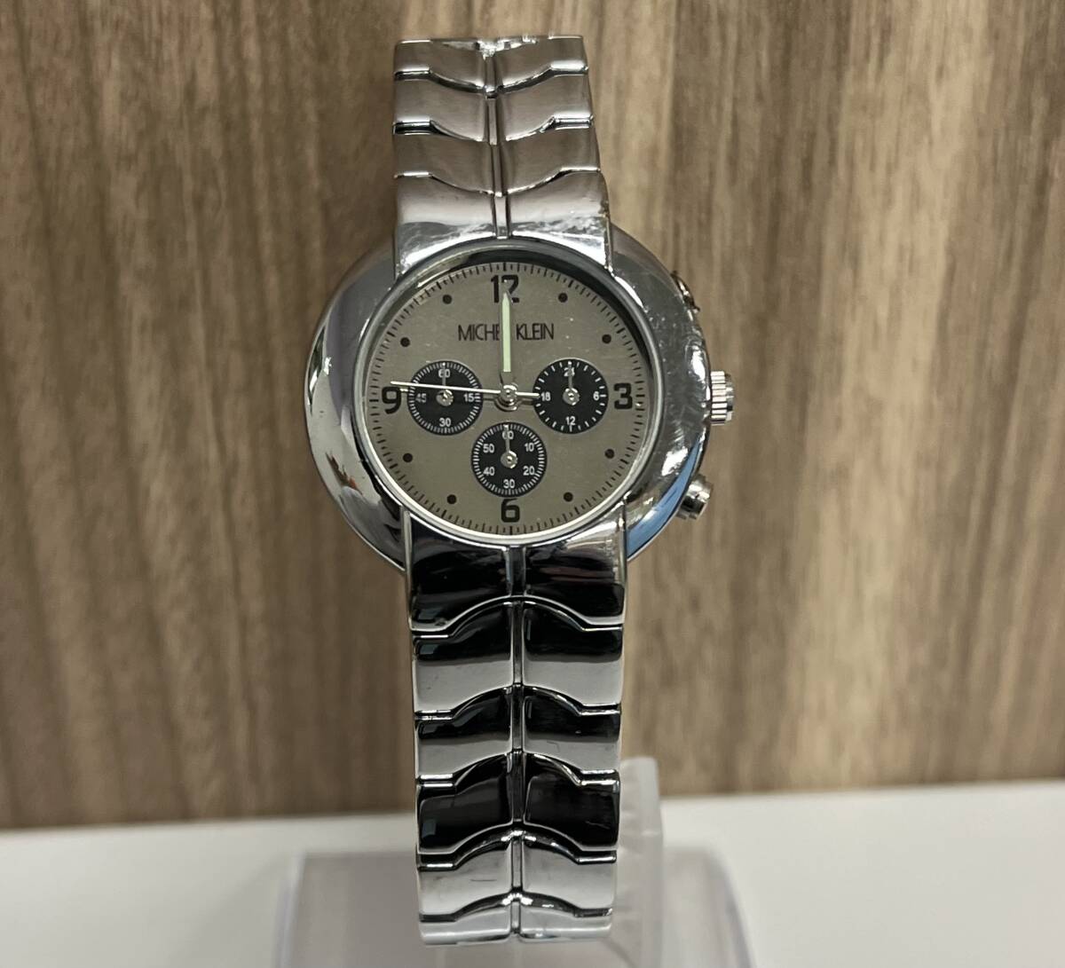 MICHEL KLEIN ミッシェルクラン 腕時計 クロノグラフ 現状品 3針 現状不動品 チェッカー〇 長期保管品 シルバー F2619拍卖