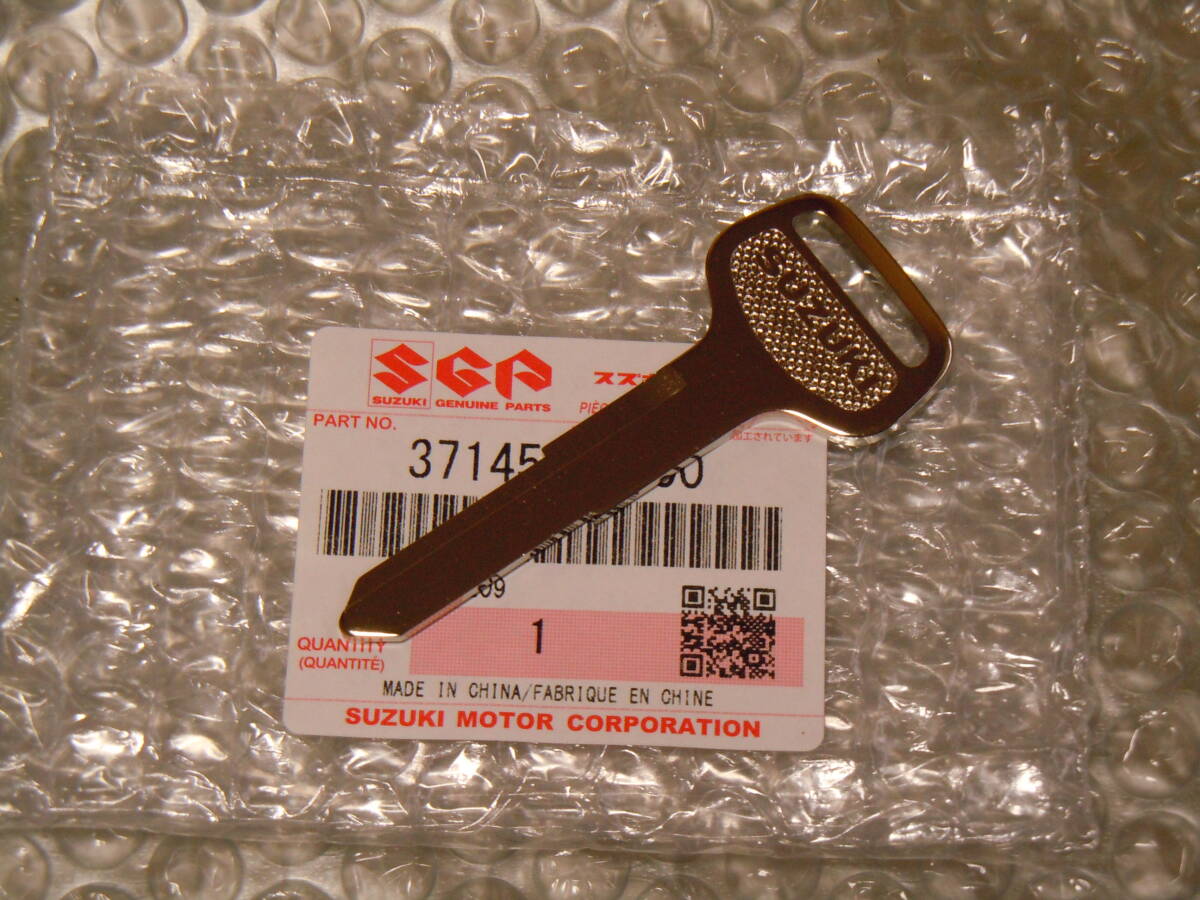 スズキ 純正 ブランクキー 37145-60J00 エブリイ アルト キャリー等 スペアキー拍卖