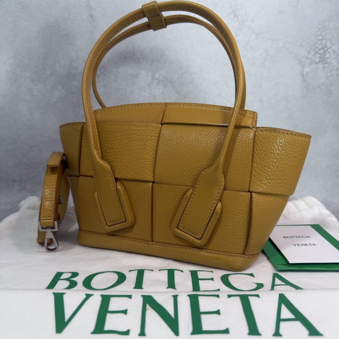 ボッテガヴェネタ マキシ イントレチャート ミニ ザ アルコ 2WAY バッグ拍卖