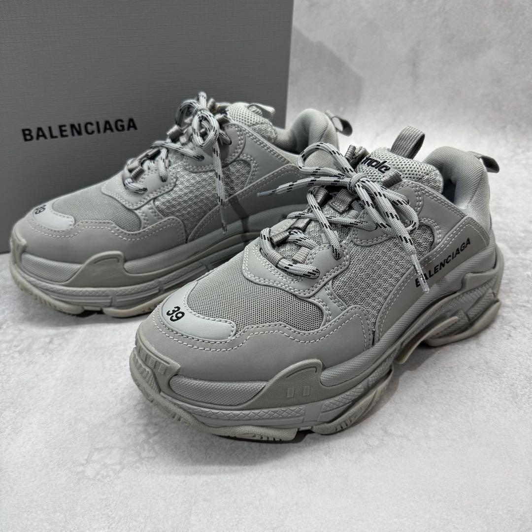【美品】バレンシアガ トリプルエス スニーカー グレー サイズ26㎝拍卖