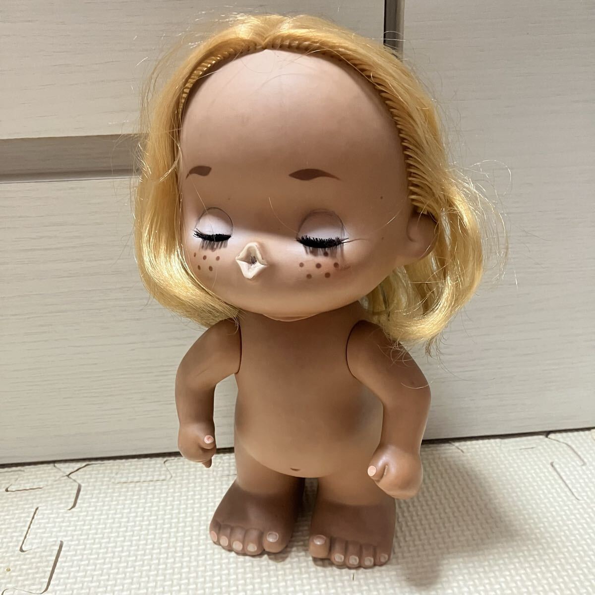 IKB 昭和レトロ キス人形 ドール 人形 ビンテージ ソフビ人形 当時物 女の子 ソフビ レトロ拍卖