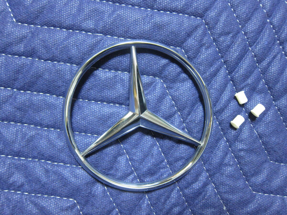 ベンツ 純正 W124 リア トランク エンブレム E500E320E280E220 W201 スリー ポインテッド スター マーク 新品のキャップ3個付き拍卖