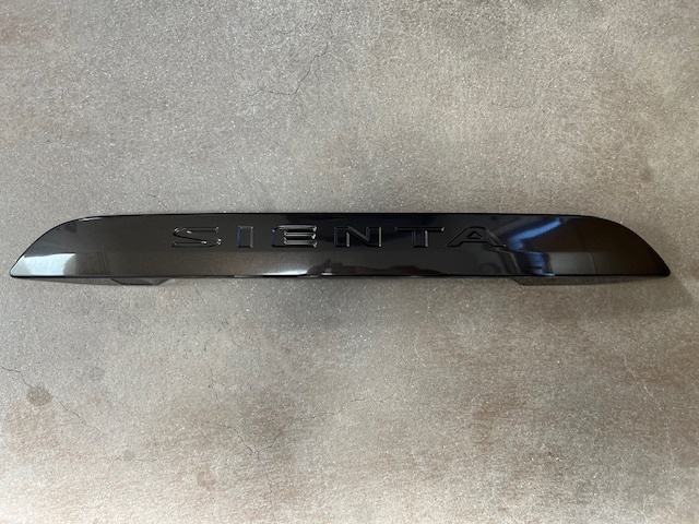 A035 シエンタ NSP170G NHP170G 純正 リア バックドアガーニッシュ ブラウン 4X4 76801-52410 B拍卖