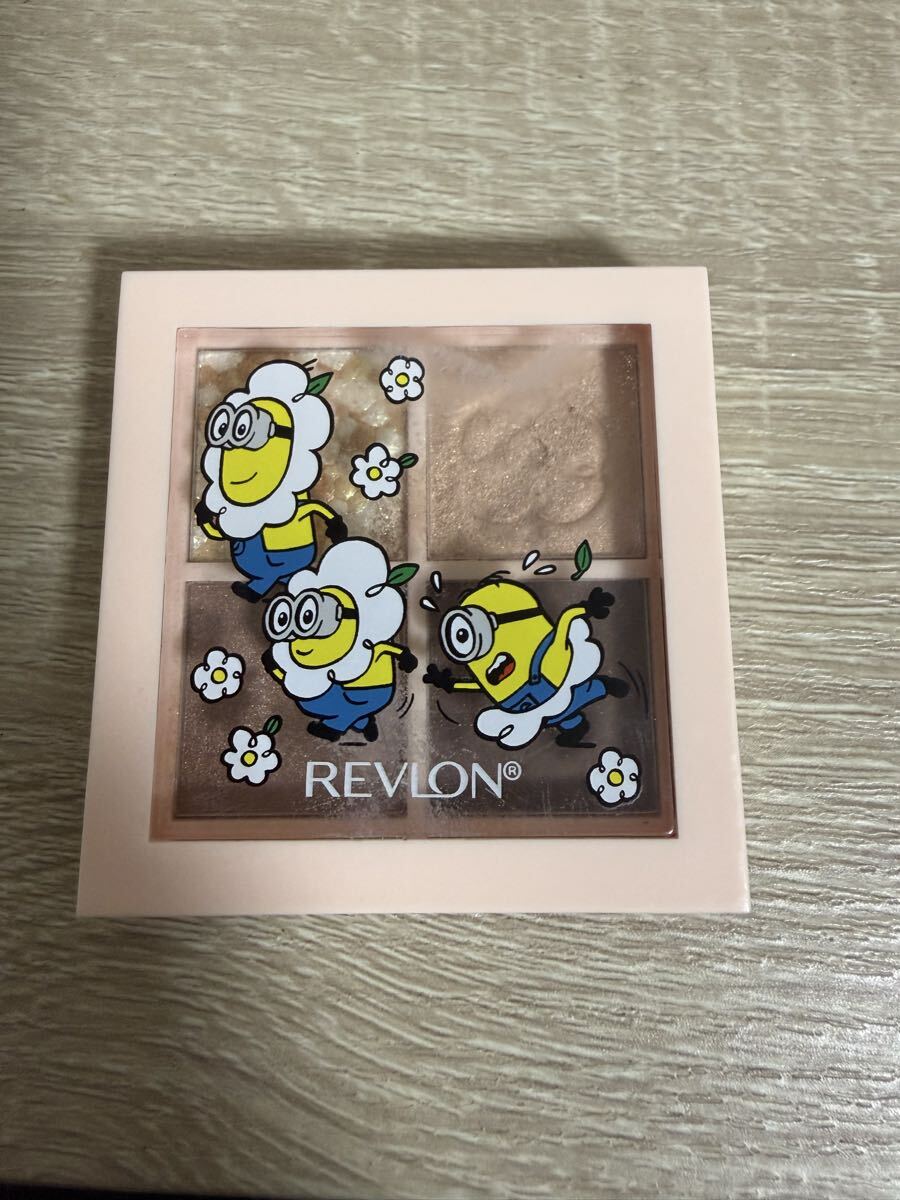 レブロン ダズルアイシャドウ クアッド 101 GLAZING BROWN拍卖