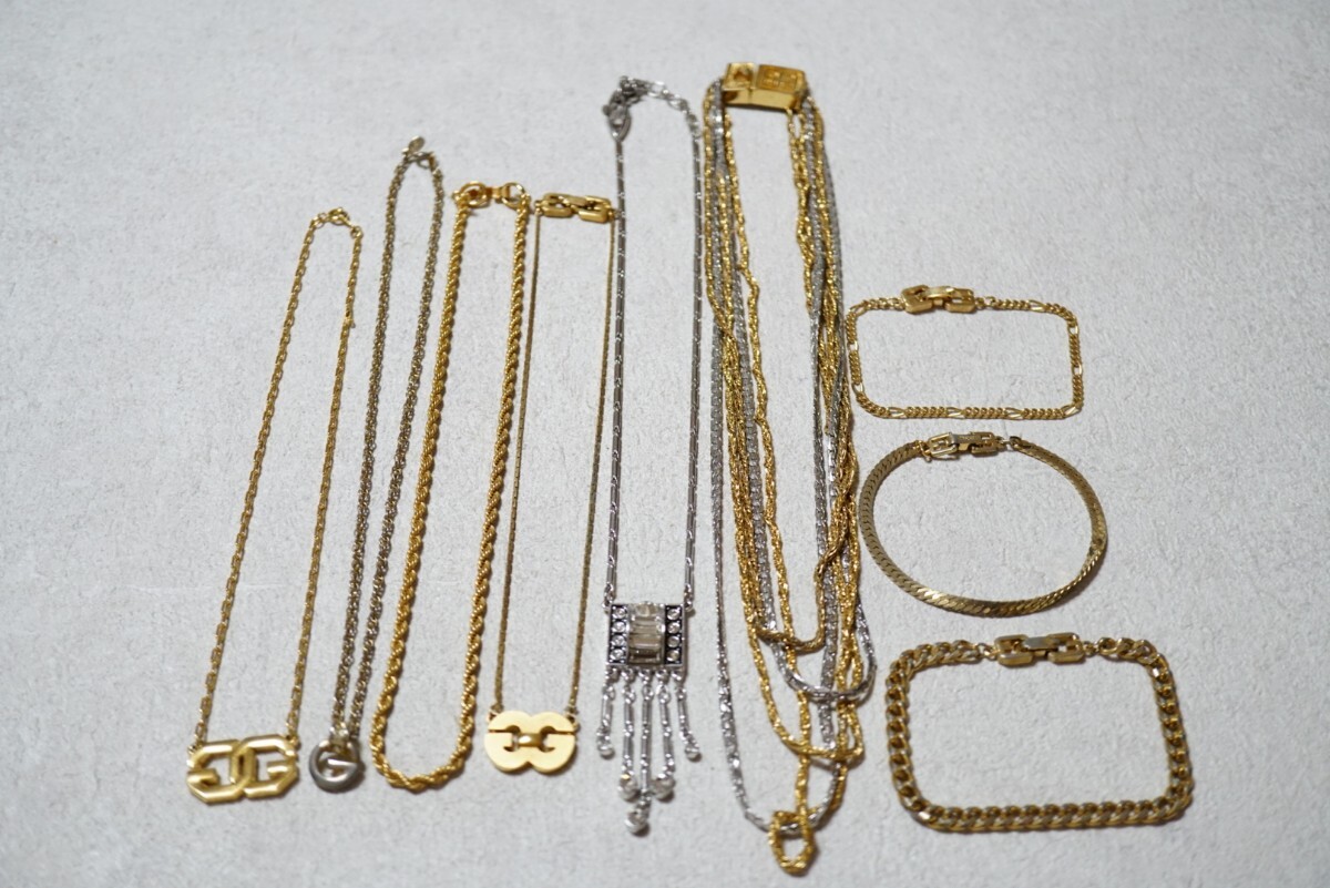B2162 ジャンク GIVENCHY/ジバンシィ ネックレス ペンダントなど ブランド ヴィンテージ アクセサリー 大量 セット まとめて おまとめ拍卖