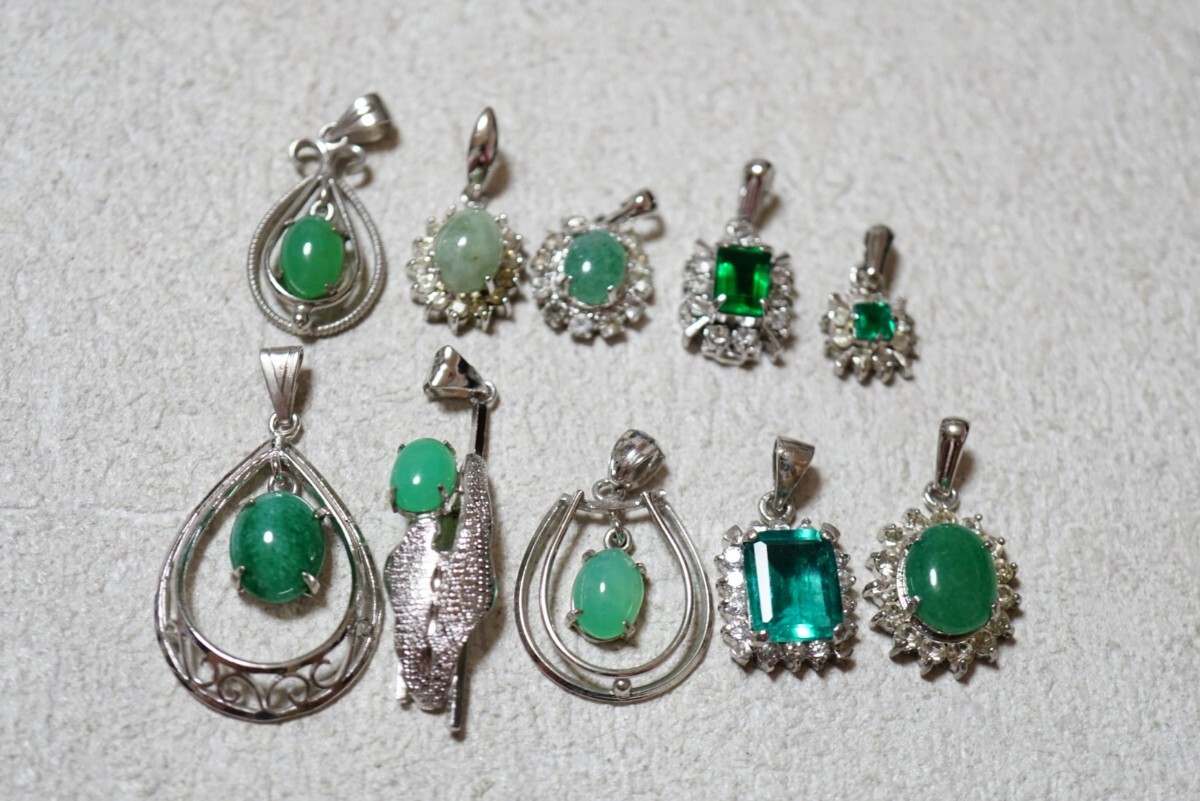 B2130 緑石 天然石系 ネックレス ペンダント ヴィンテージ アクセサリー カラーストーン 大量 セット まとめて おまとめ まとめ売り拍卖