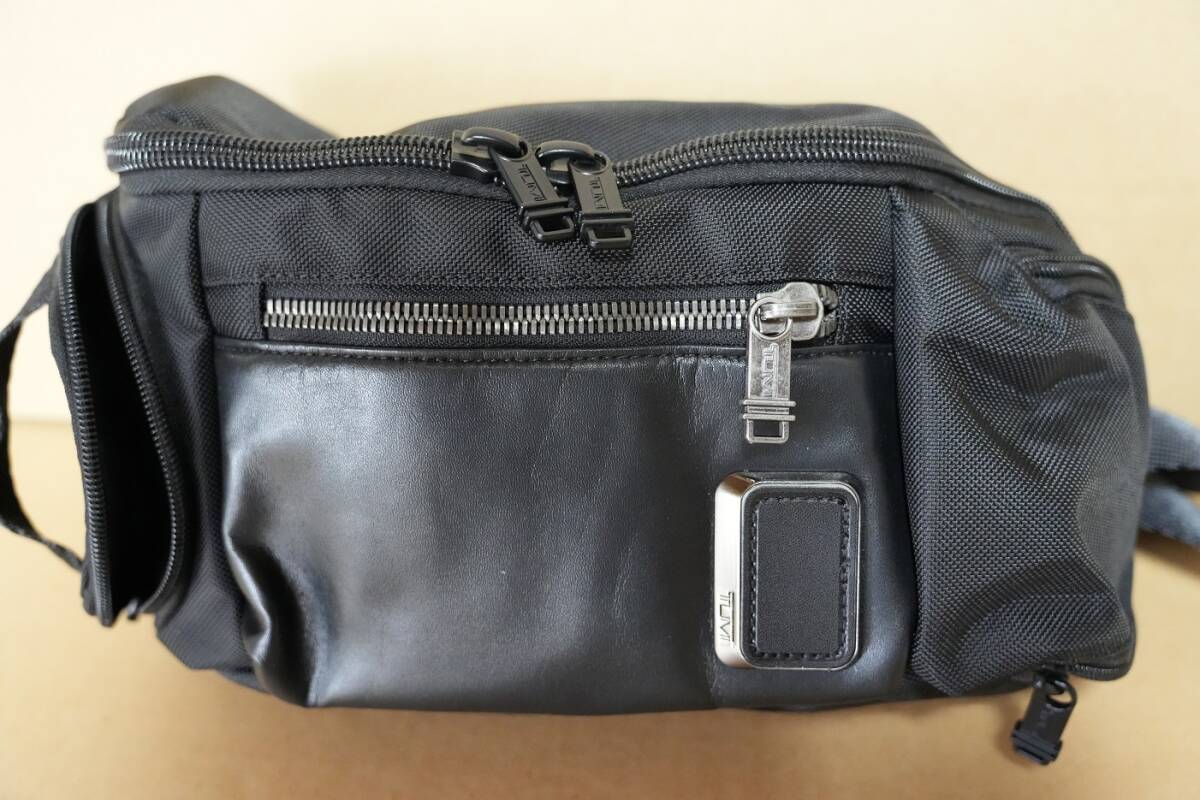 【新品送料無料】TUMI ALPHA BRAVO ケリースリング拍卖