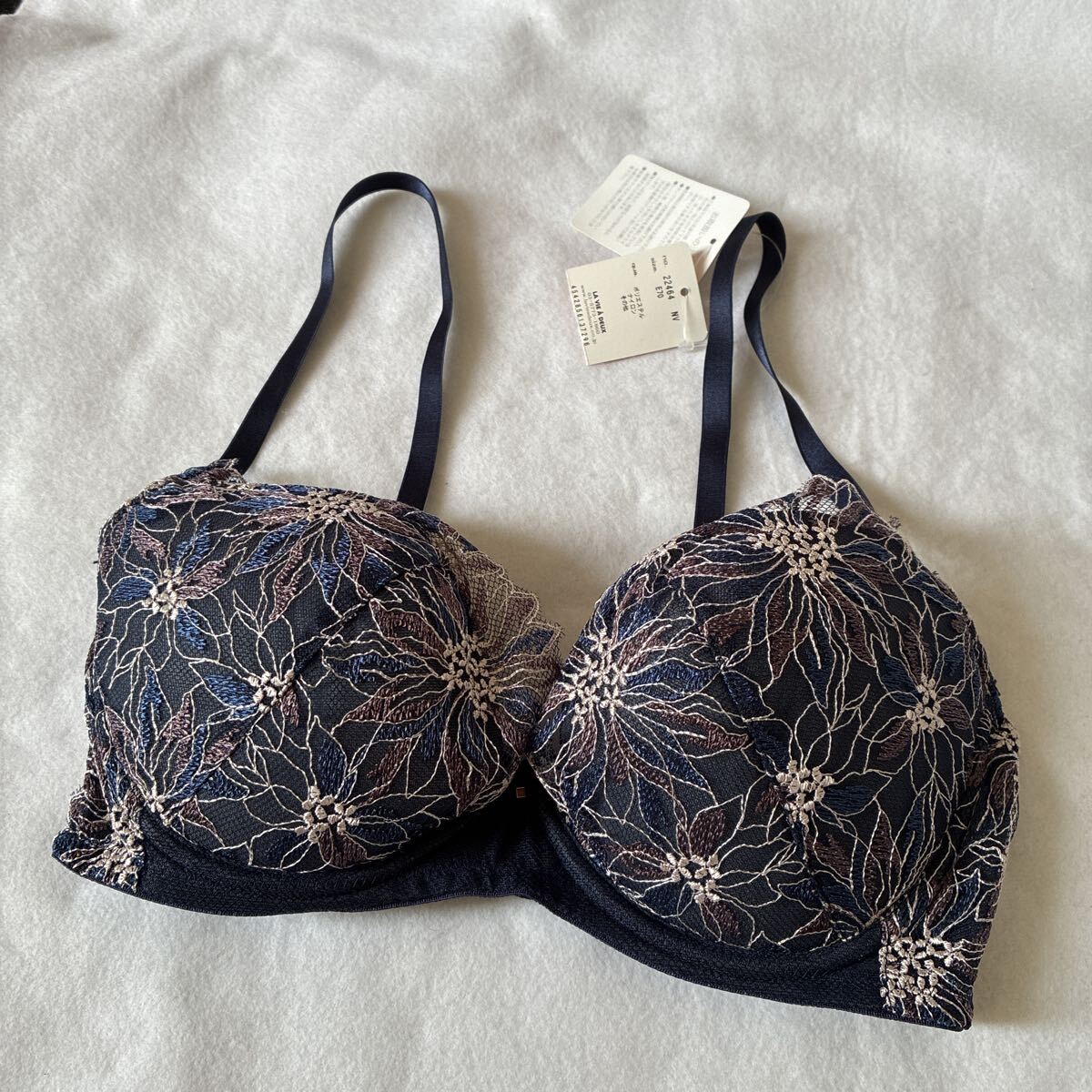 E70 タグ付 LA VIE A DEUX_透け花レース ブラジャー単品 ネイビー 新品未使用品 拍卖