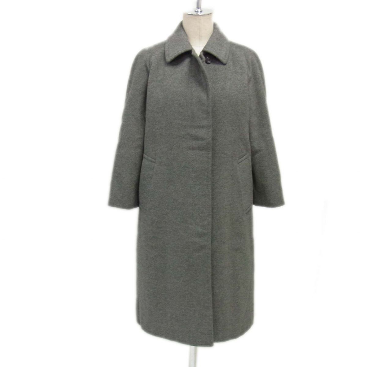 美品 定価13万円◇DAKS カシミヤ混紡ウール ステンカラーコート グレー 裏地 総ロゴ ダックス 冬の定番人気 レディース拍卖