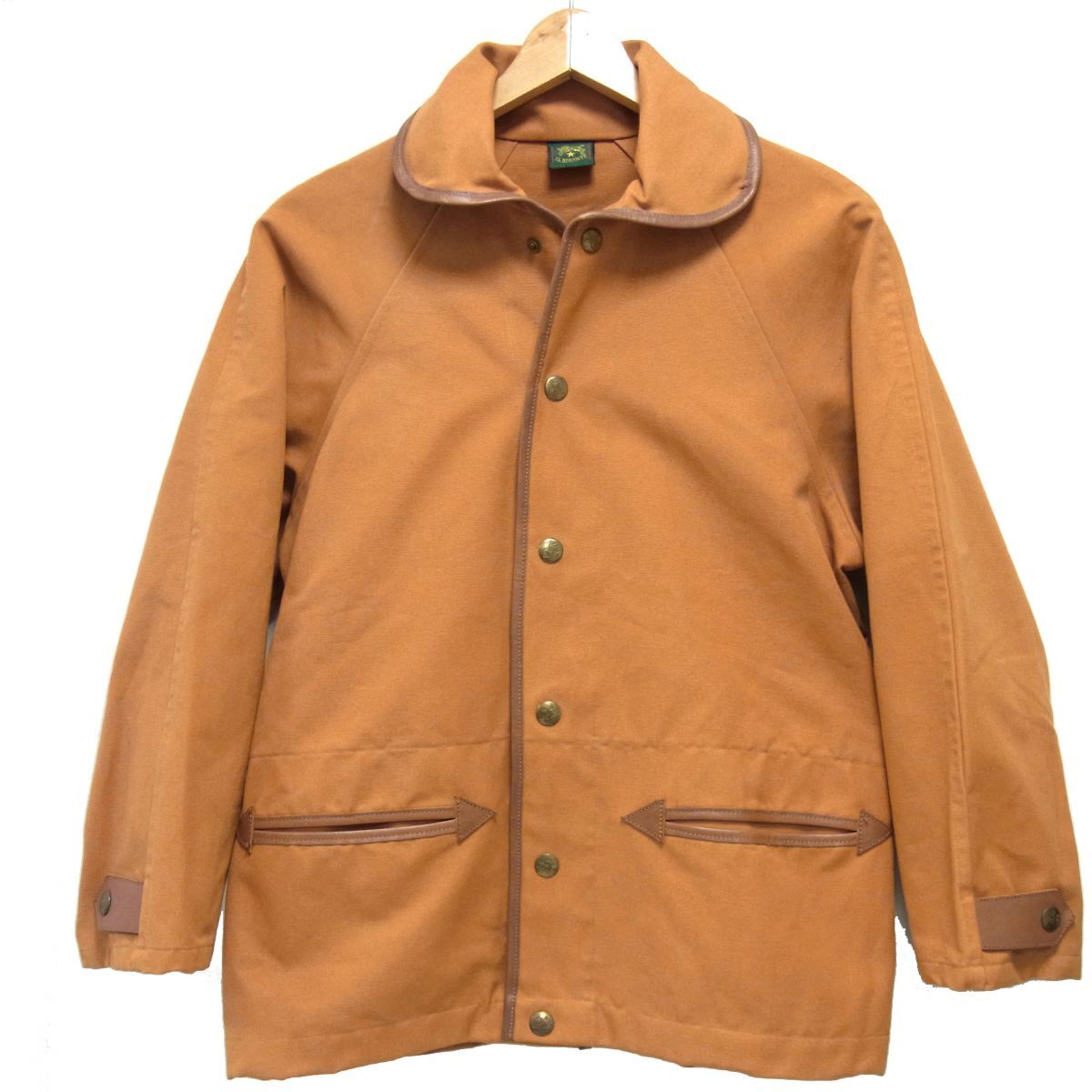 ☆IL BISONTE イル ビゾンテ ダック地 ジャケット イタリア製 メンズ 秋物 チンストラップ ワークジャケット拍卖