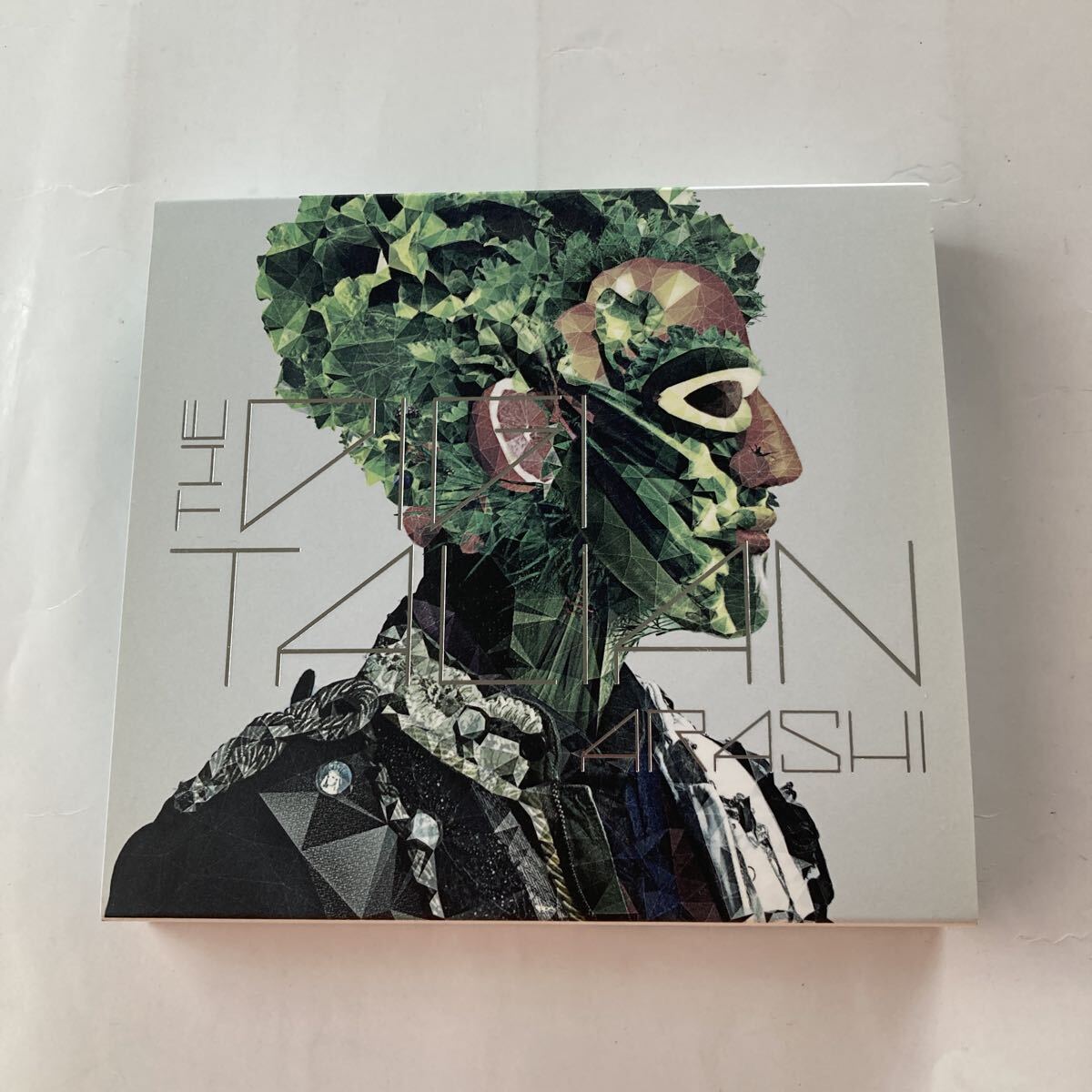 CD 嵐「THE DIGITALIAN(デジタリアン)」「デジタルとヒューマンの融合」をテーマに、エレクトロニクスを導入したダンスミュージック拍卖