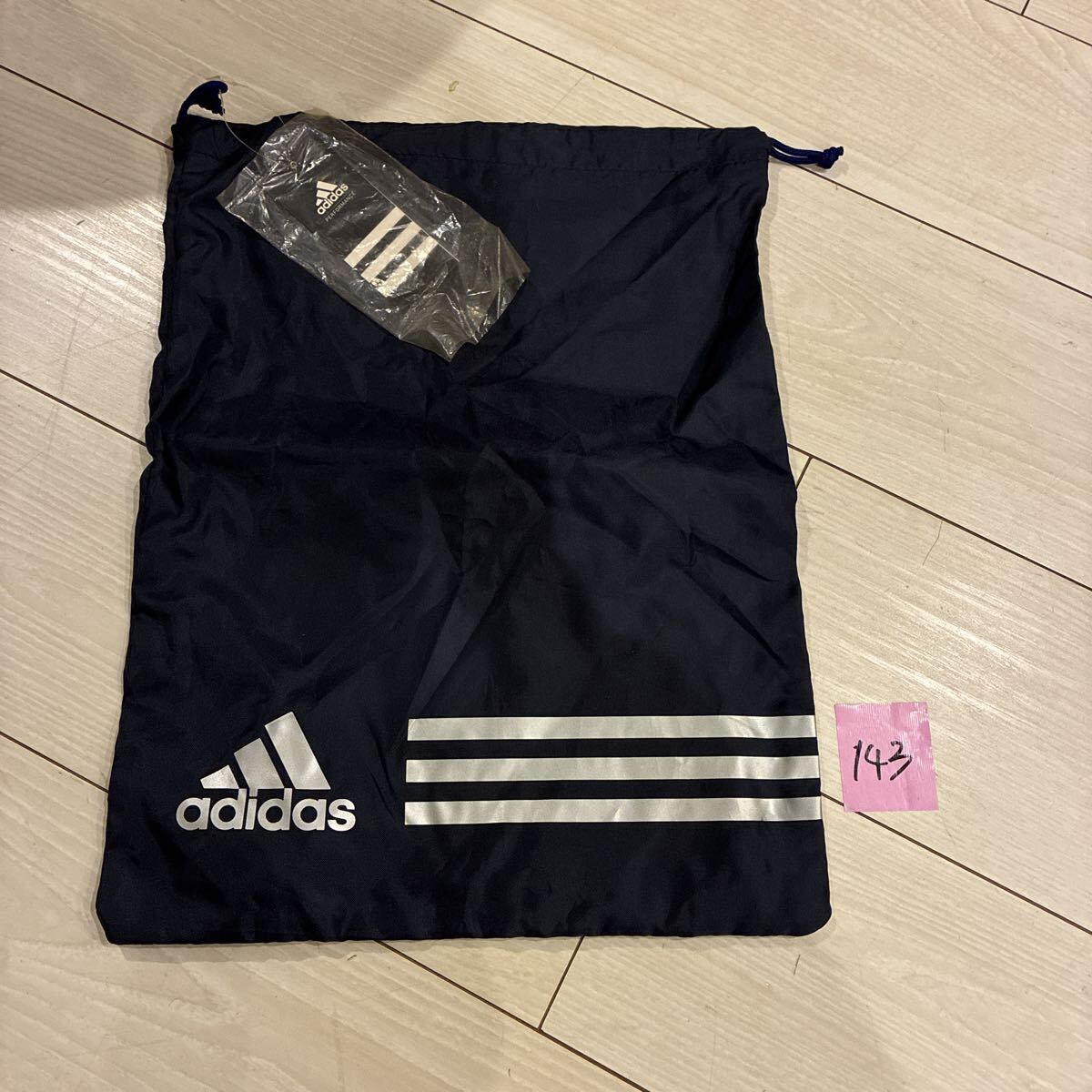 未使用 adidas アディダス ナップサック ブラック 黒 マルチバッグ スポーツ ジムバッグ拍卖