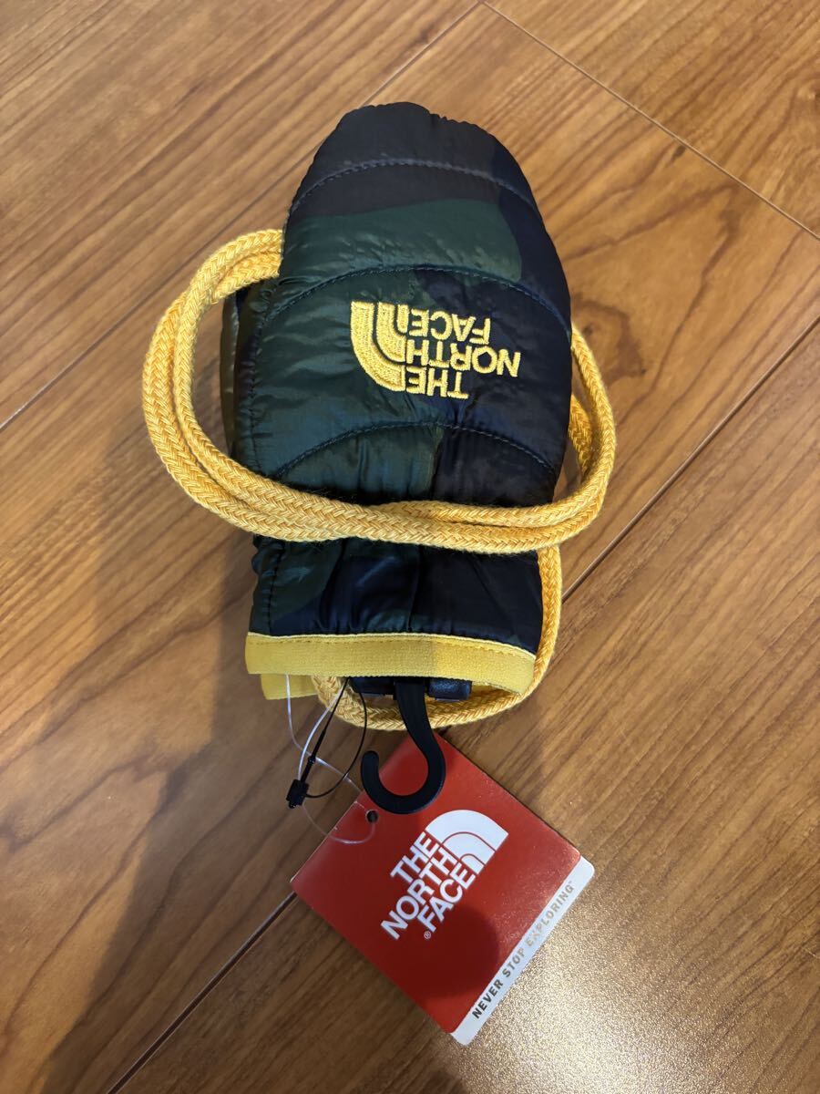 【送料無料】★未使用品 ザ・ノースフェイス thenorthface キッズ用 手袋 NNB61501 BABYSHELLMITT フリーサイズ 2-3歳用 カモフラージュ拍卖