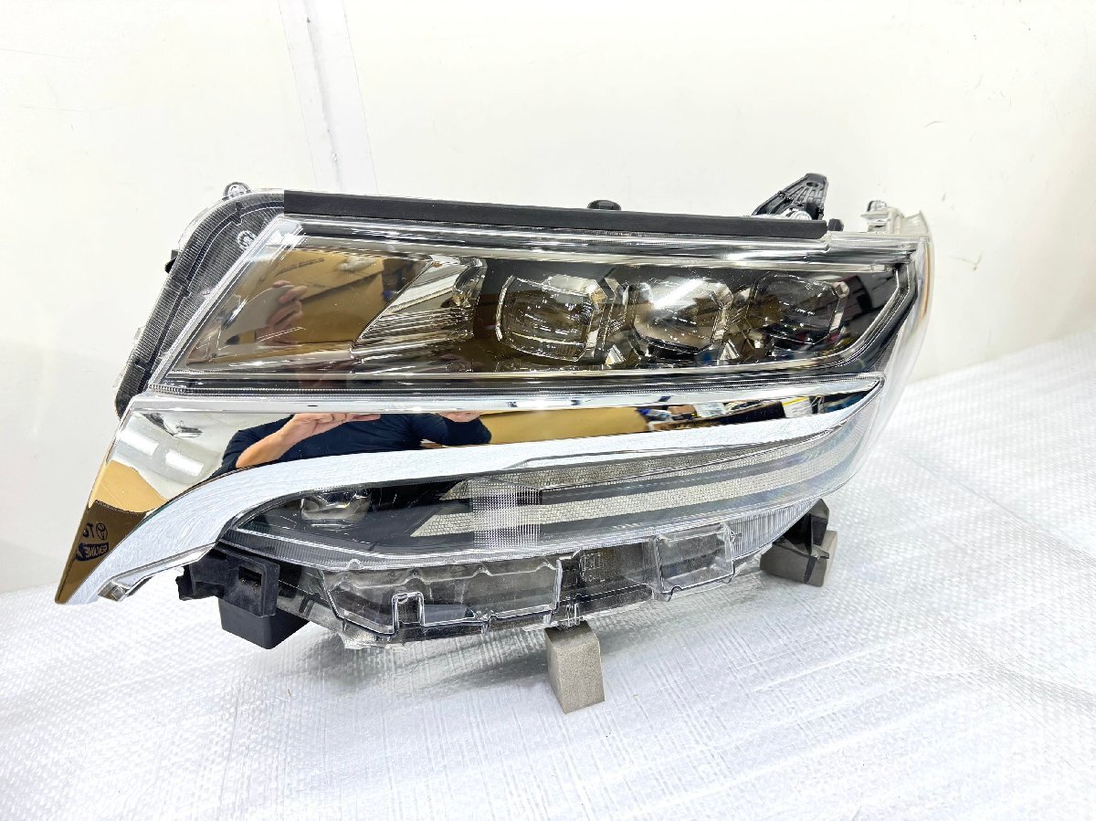 アルファード30 AGH30/GGH30 後期 純正LEDヘッドライト 左 ICHIKOH 58-91/刻印ハ (Z35-25)拍卖