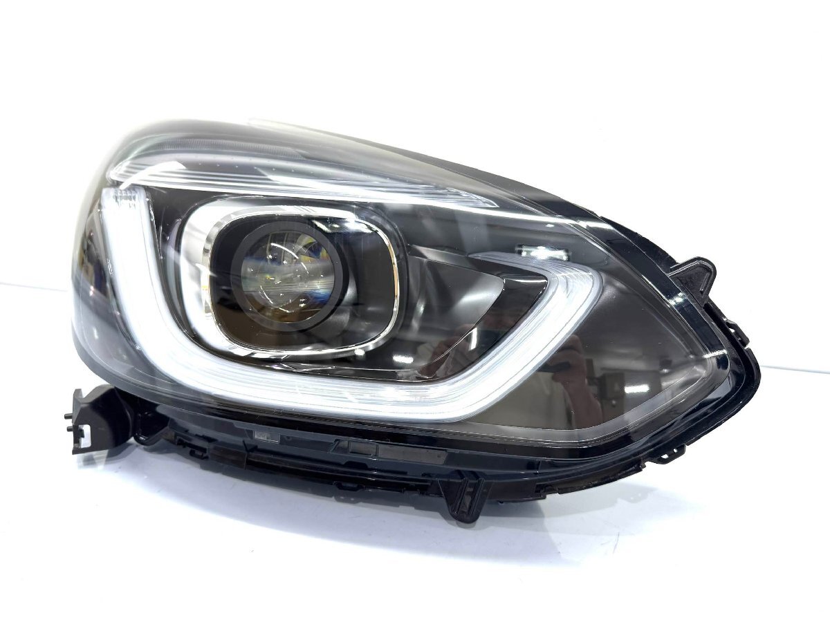 ★美品★ ホンダ フィット GR1/2/3/4/5/6/7/8 純正 右 LED ヘッドライト STANLEY W4395 刻印J (Z32-51)拍卖