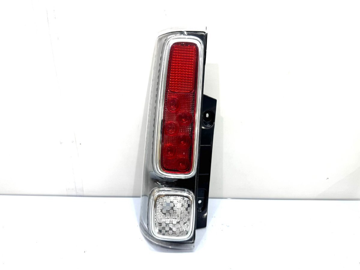 ★美品★ スズキ スペーシア MK53S 純正 左 テールライト KOITO220-5938L 35670-79R02 (Y5-20)拍卖