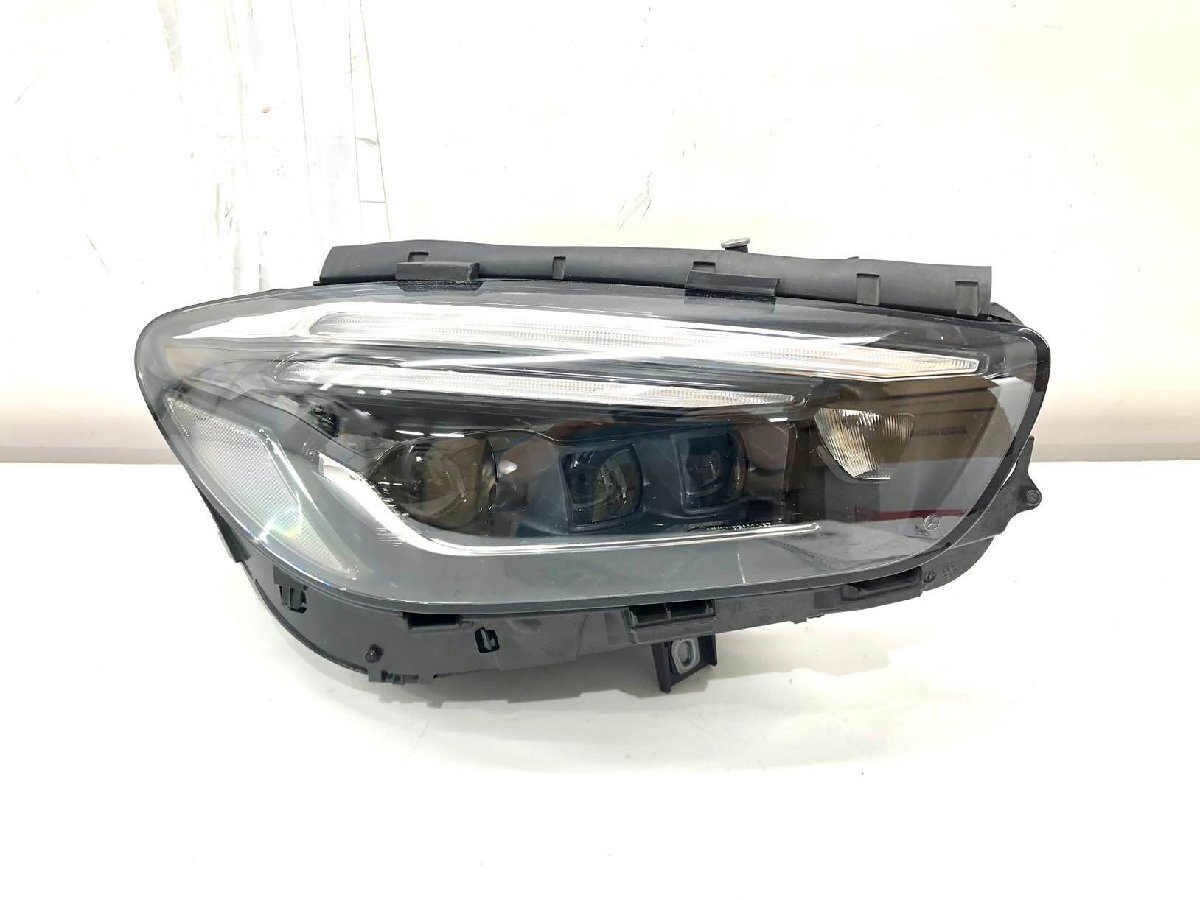 ♪小傷 破損無し♪メルセデスベンツ Bクラス W247 純正 ヘッドランプ 右 LED A 247 906 22 03 KZ(Z33-60m)拍卖
