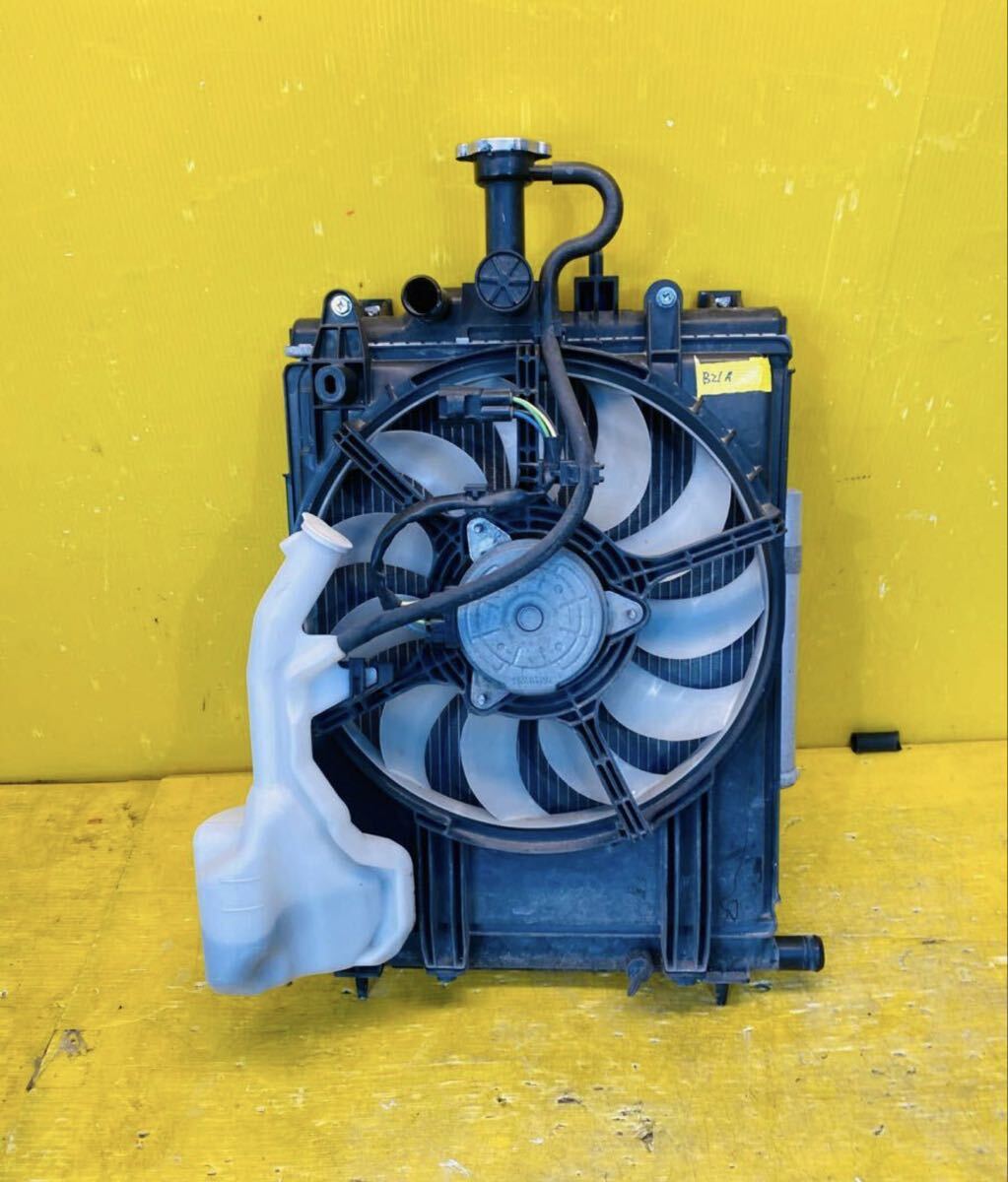 (43568) 日産 デイズルークス B21A B21W ラジエーターセット 送料は2480円(北海道/沖縄県はお問い合わせください)拍卖