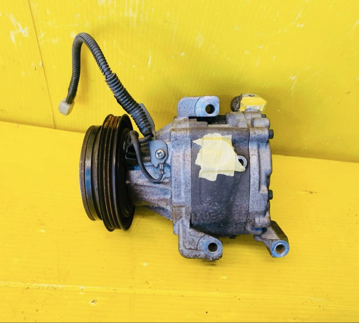 (43824) ダイハツ エアコンコンプレッサー 447280-3471 送料は1780円(北海道/沖縄県はお問い合わせください)拍卖