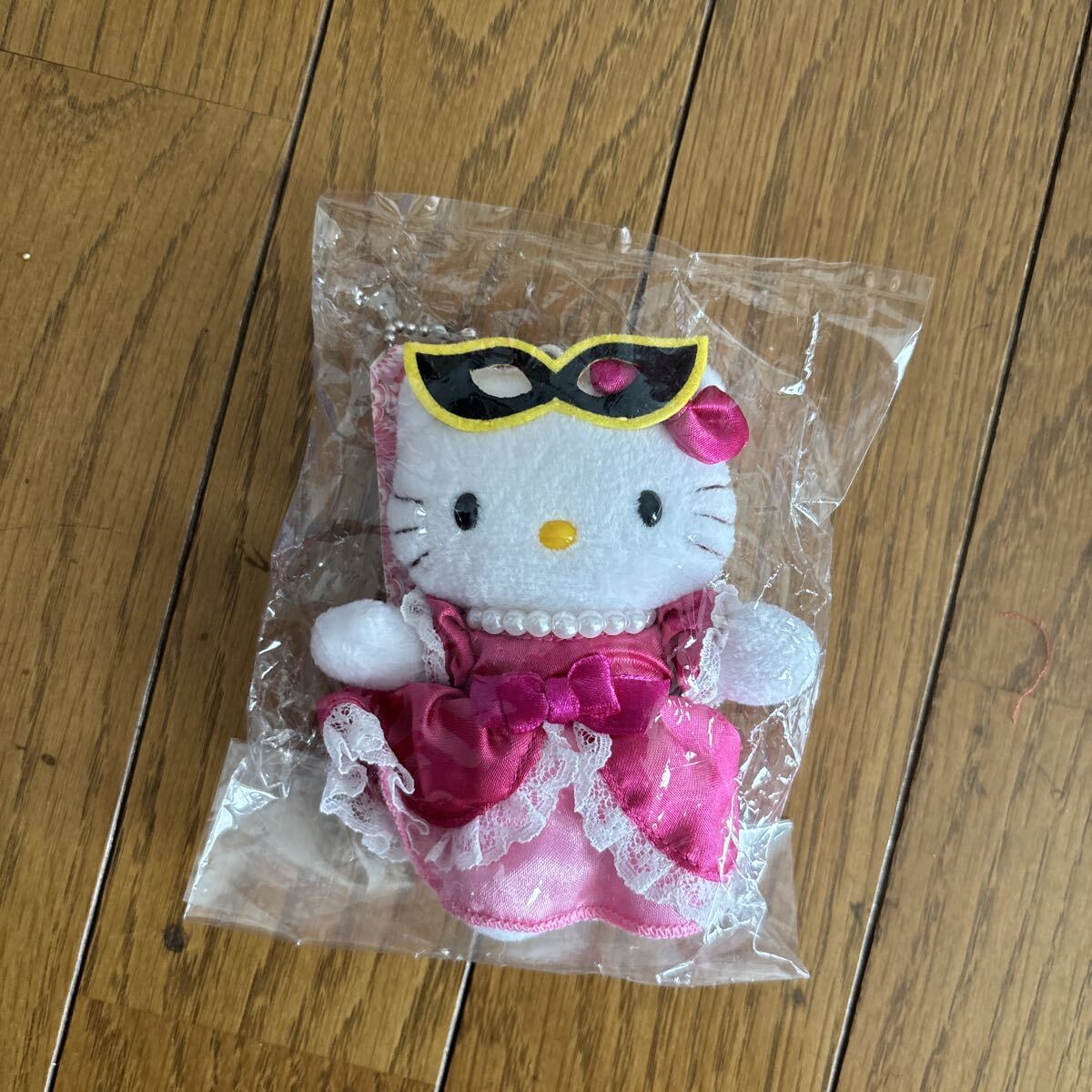 ハローキティ 2002年 イタリア マスコット ぬいぐるみ拍卖