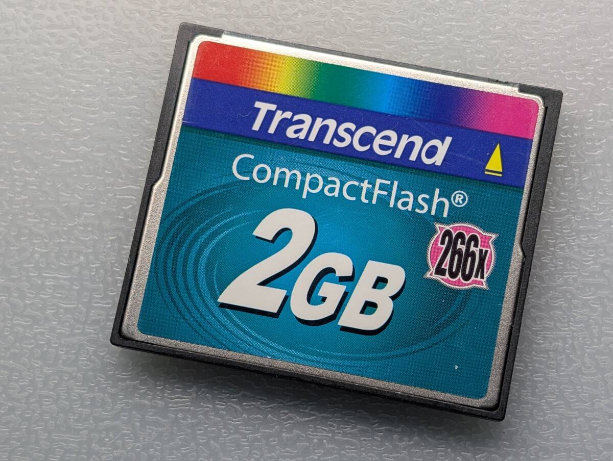 Transcend CompactFlash 2GB 266x CFカード ケース付き トランセンド コンパクトフラッシュ メモリーカード 動作確認済み拍卖