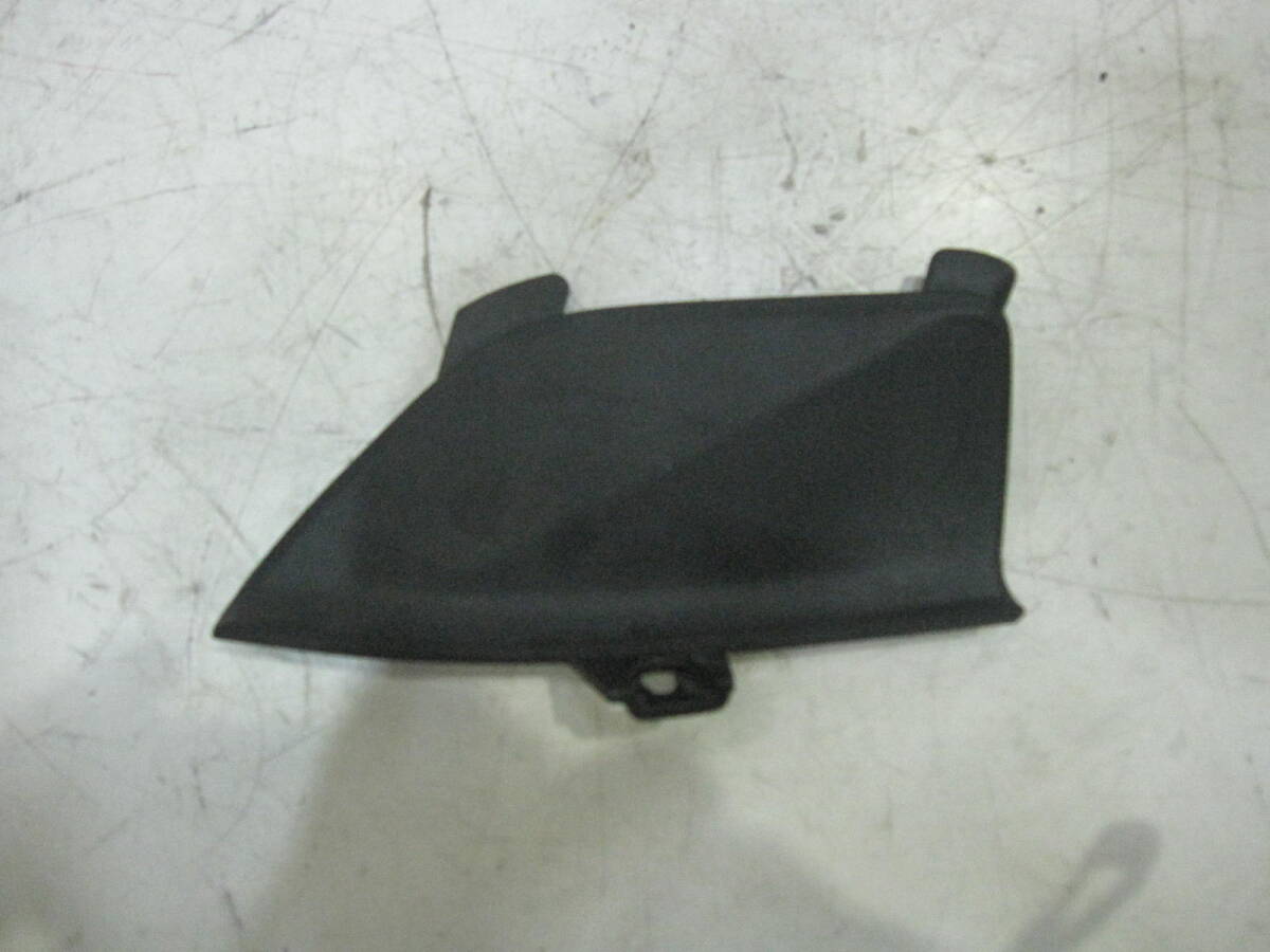 ホンダ PCX125 JF28 初期型 プラグカバー 絶版 ぬ41拍卖