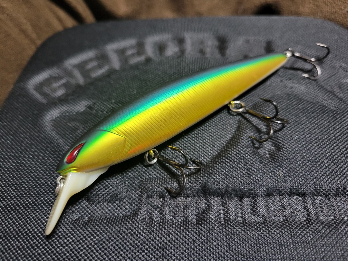 ★NORIES★LAYDOWN MINNOW MID 110 HF ノリーズ レイダウンミノー ハイフロート BR-245M マットゴールドハス 美品 Size 112mm Weight 11.6g拍卖