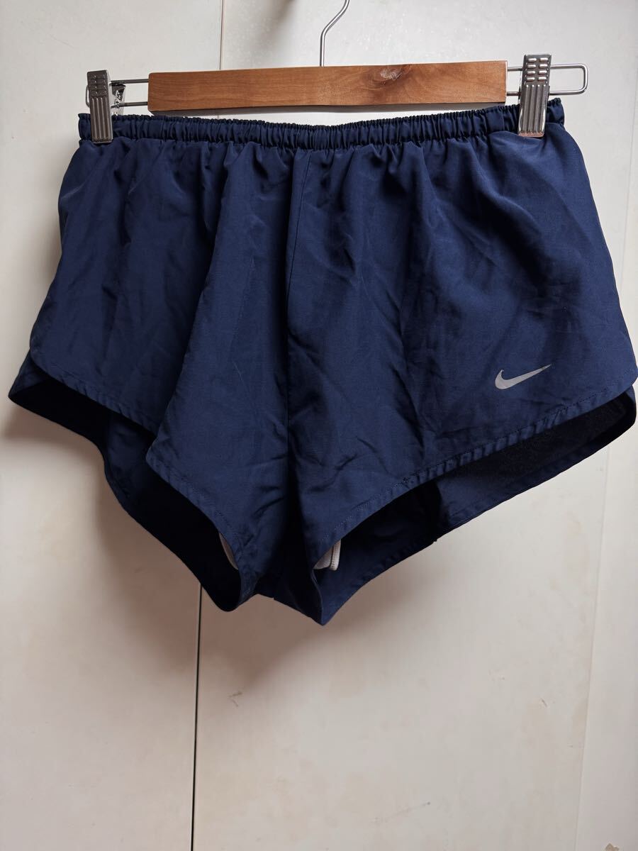 送料格安スピード発送!美品★NIKEナイキランニングショートパンツインナー付きネイビー★XLサイズジョギング陸上登山トレランマラソン拍卖