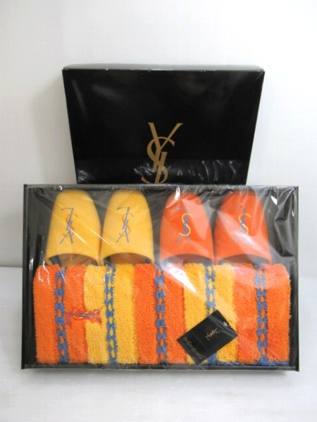 イヴサンローラン Yves Saint Laurent スリッパ×2 マット×1 3点セット イエロー系 YSL 未使用■拍卖