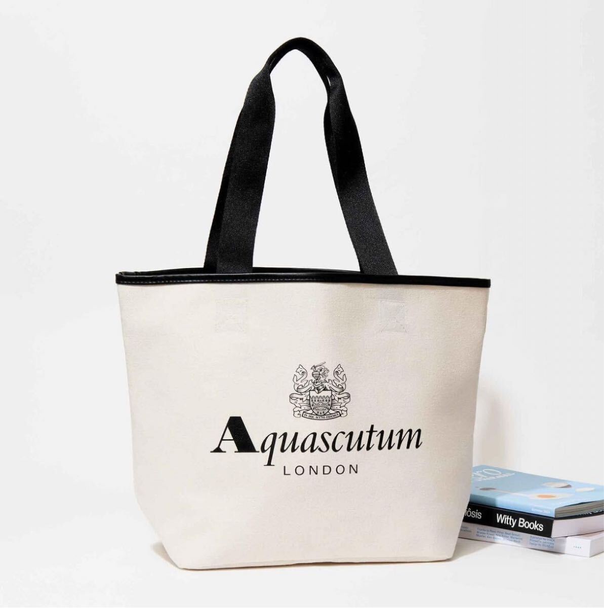 オトナミューズ2025年3月号付録★Aquascutum アクアスキュータム 老舗英国ブランドの お洒落でシックなビッグトート!拍卖