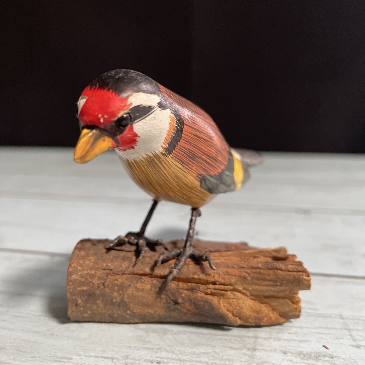 野鳥彫刻 ゴシキヒワ バードカービング 野鳥 鳥 小鳥 木彫り 木製 彫刻 木工芸 インテリア オブジェ 置物 飾り物 雑貨 小物 レトロ(A-3233)拍卖