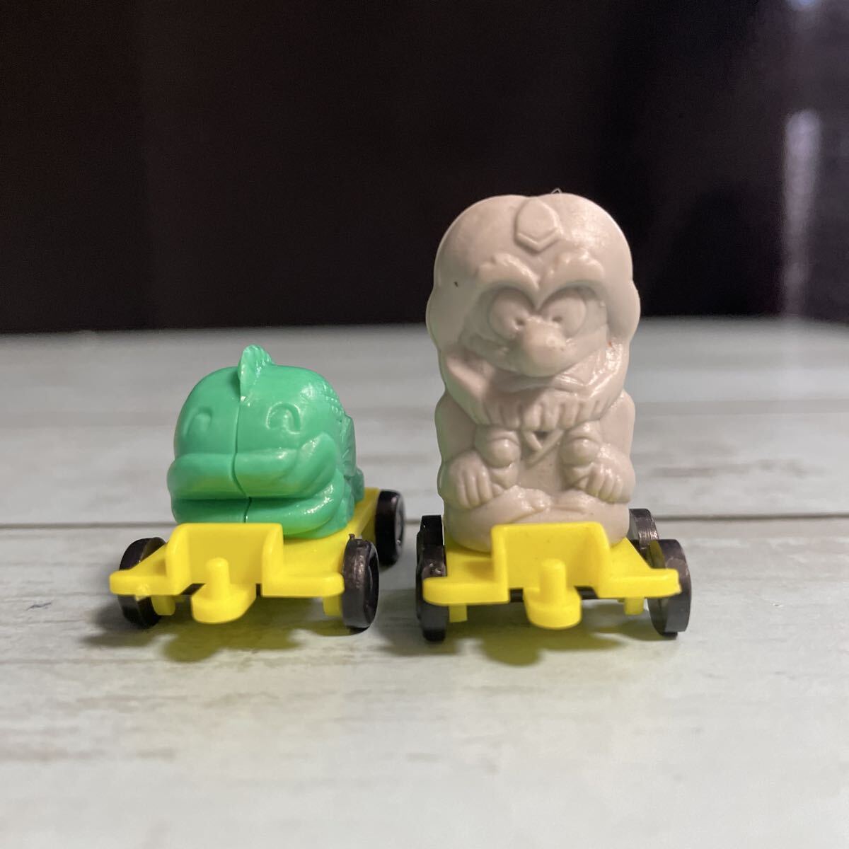 グリコ おまけ 駄玩具 ポリ人形 ミニプラ 食玩 フィギュア 当時物 2個セット (A-3302)拍卖
