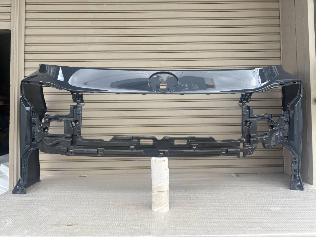 ヴォクシー 純正 フロントバンパー 90 5119ーV1010 50482拍卖