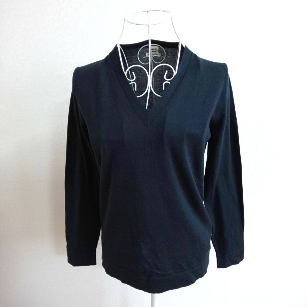 1176E-03 HERMES エルメス レディース Vネックカットソー サイズ34 紺 濃紺 綿70% 絹30% ブランド拍卖