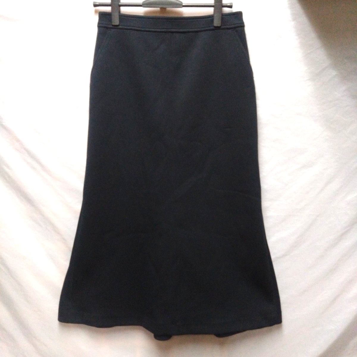 quaranciel カランシエル タイト ロング スカート ブラック 黒 Fサイズ シンプル ヤフオクにも多数出品拍卖