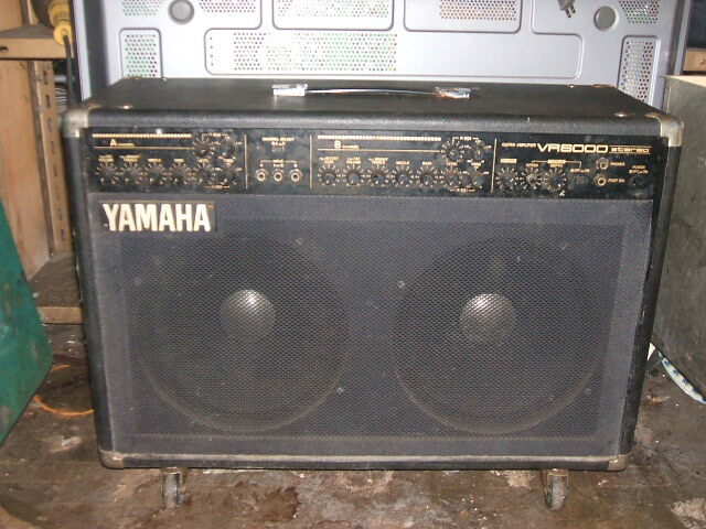 神奈川県発 YAMAHA VR6000 1988年ごろに登場/当時の定価で120,000円したアンプ 基本音出し操作確認済 割と綺麗 拍卖