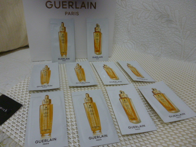 新・旧☆未使用 GUERLAIN☆ゲラン アベイユ ロイヤル ウォータリー オイル<オイル状美容液>サンプル0.5×10 5ml分拍卖
