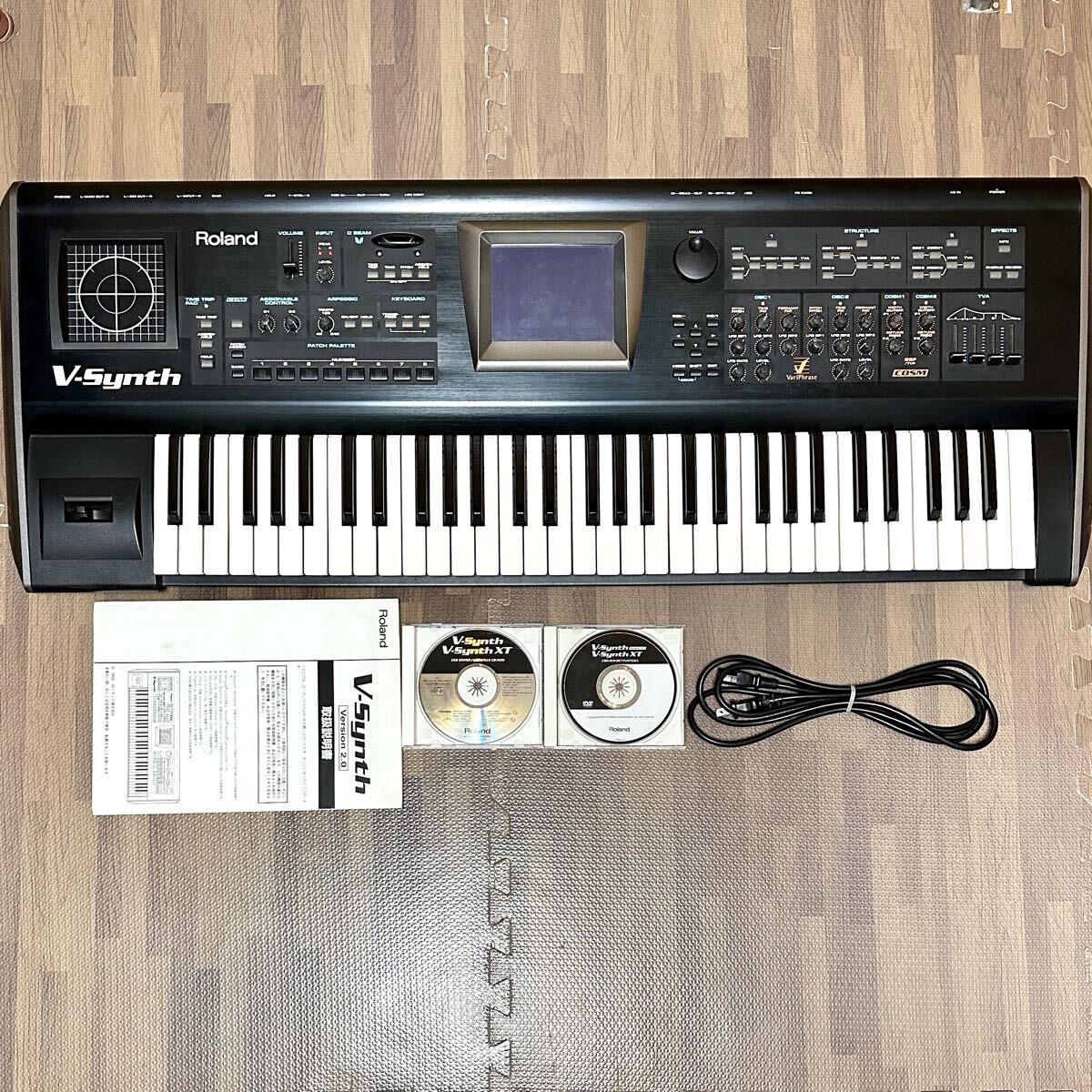 Roland V-Synth 2.0 キーボード 61鍵 サンプラー シンセサイザー ローランド バリフレーズ MIDI コントローラー DAW DTM XT 音源 美品 良好拍卖