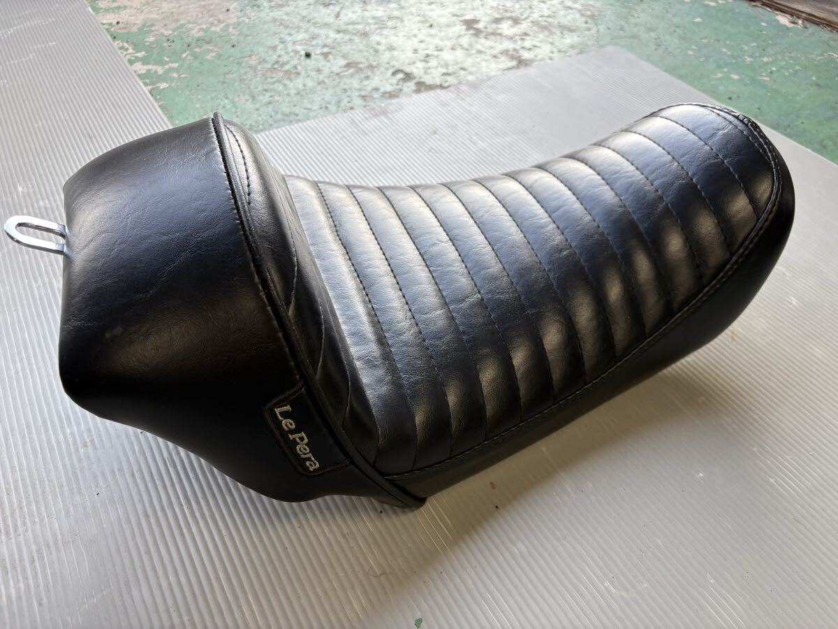 LePera ラペラ BARE BONES ソロシート プリーツ Harley ハーレー ダイナ カスタム シート FXDLS FXDL FXDB FXDC 美品 06〜17 ソロシート拍卖