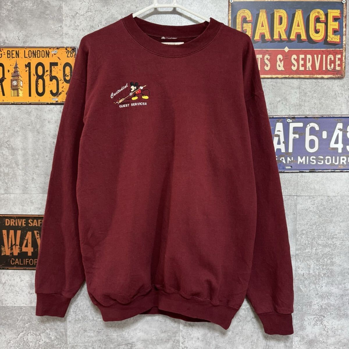 Disney ミッキー Custodial Guest Services スウェット 小豆色 刺繍ロゴ 裏起毛 M相当 ディズニー 古着拍卖