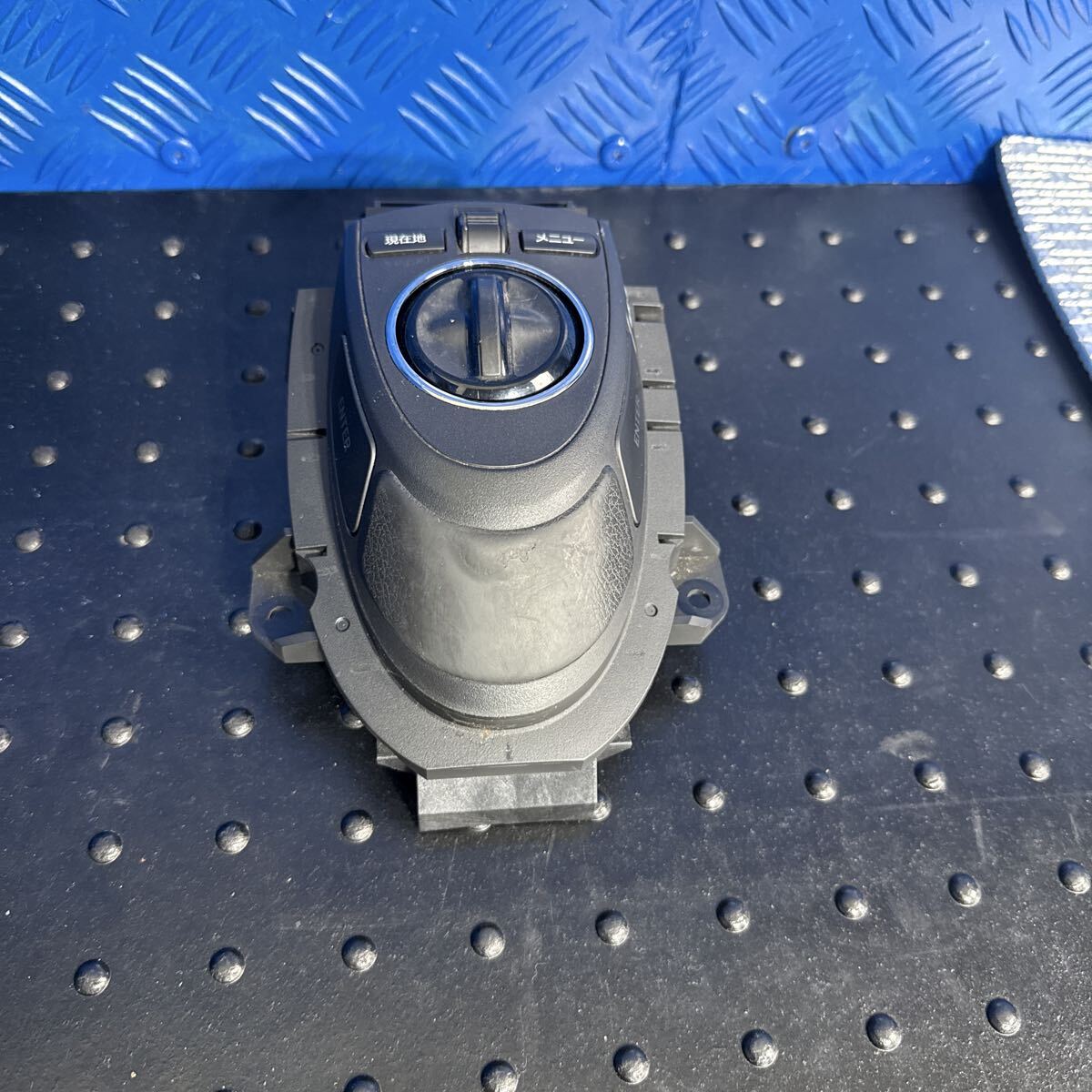 ◆トヨタ SAI サイ《AZK10 DAA-AZK10》 純正 ナビ操作スイッチ ナビコントローラー 84781-75040 動作OK◆拍卖