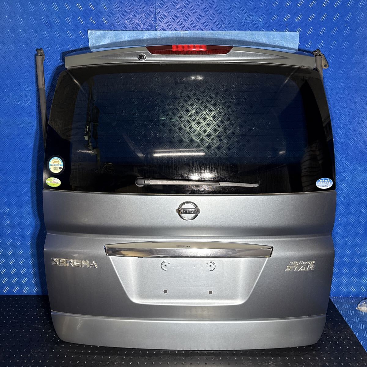 ◆ニッサン セレナ ハイウェイスター《C25 CC25 NC25 CNC25》純正 リアゲート バックドア ハッチバック バックカメラ付 KAK K010M-CY0MA◆拍卖