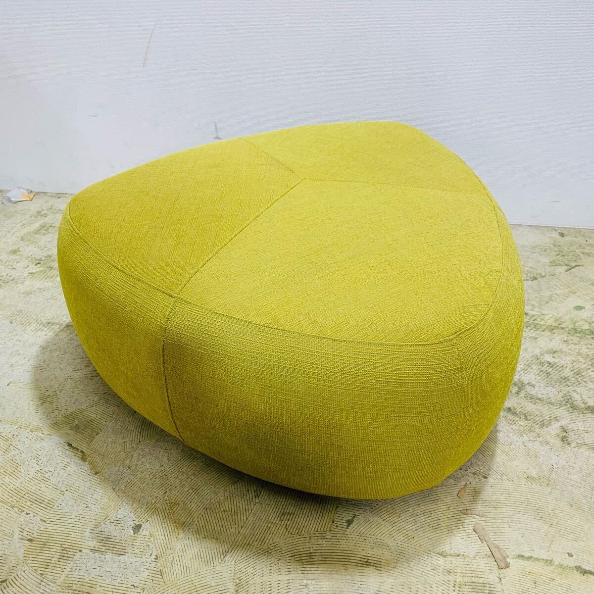 撮影使用品 BoConcept ボーコンセプト Bermuda バミューダ スツール オットマン ソファ 北欧 デンマーク グリーン系拍卖