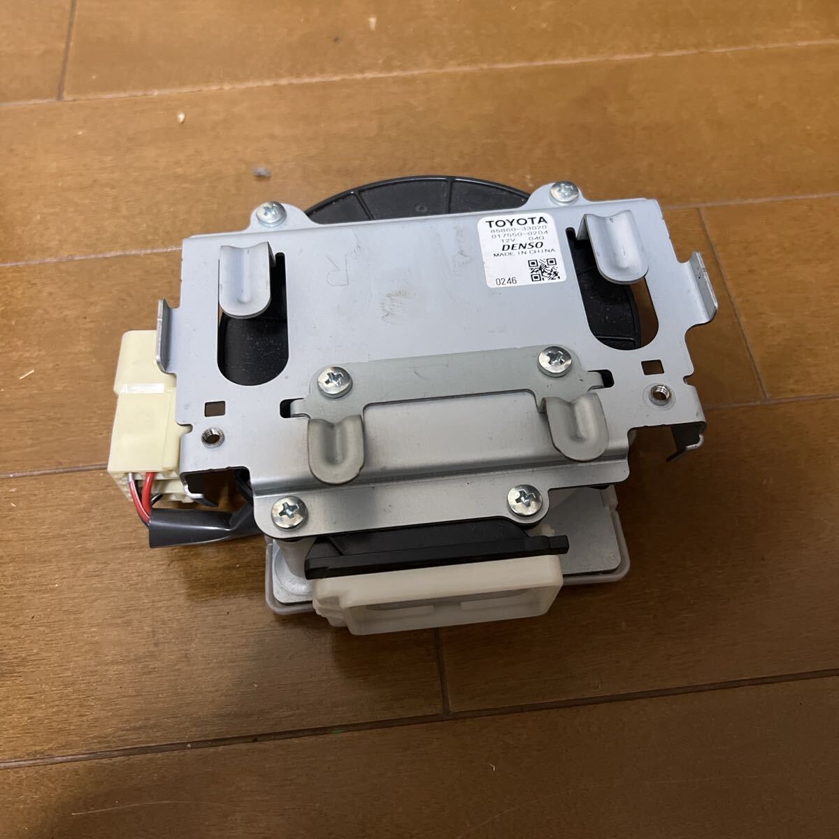 トヨタ シートベンチレーションファン 85860-33020 レクサスIS クラウン デンソー拍卖
